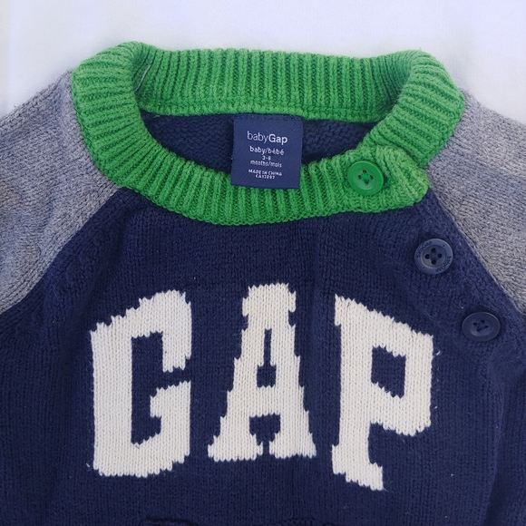 Baby Gap 3-6mo - Picture 2 of 2